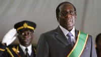 Zimbabve Devlet Başkanı Mugabe istifa etti