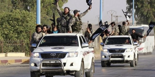 Nusra; Suriye Askerleriyle Savaşında BM’nin Verdiği Araçları Kullanıyor!