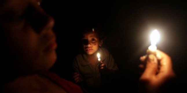 Gazze’de Ambargodan Kaynaklanan Elektrik Sıkıntısı Yeniden Çoğalmaya Başladı…