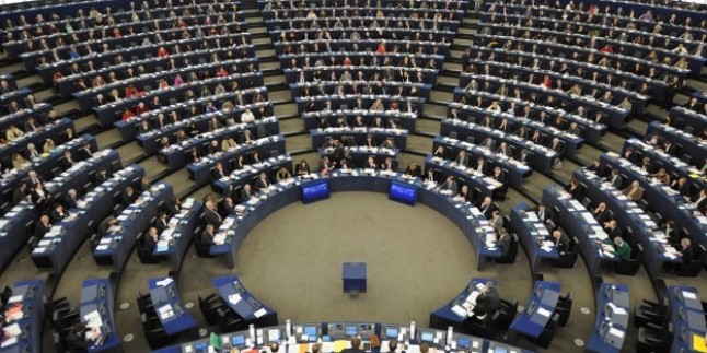 Avrupa Parlamentosu 2015 Yılı Bütçesini Onayladı…