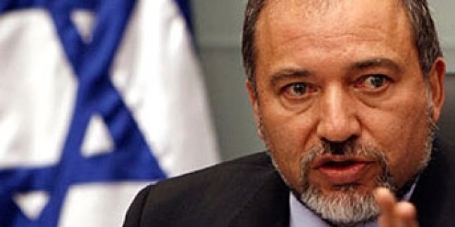 Lieberman: El’Halil’i Filistinlilere teslim etmeyeceğiz (Ama BİZ Alırız! )