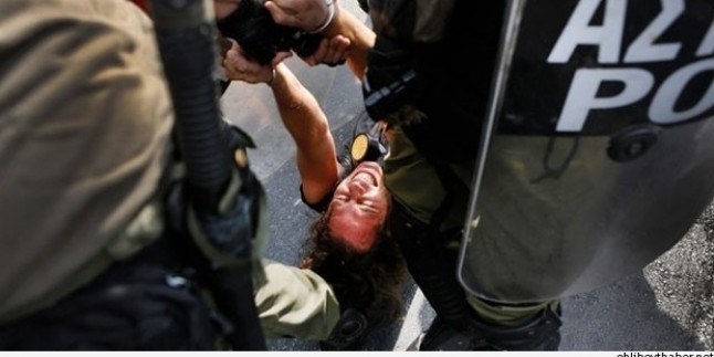 Atina Ve Selanik Merkezli Düzenlenen Protesto Gösterilerinde 296 Kişi Gözaltına Alındı…