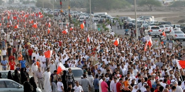 Bahreyn Halkı Kara Perşembe Günü Yıldönümünde Gösteri Düzenledi.