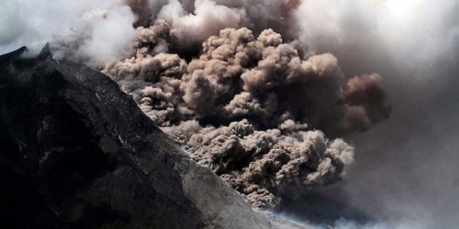 Meksika’da Popocatepetl yanardağı faaliyete geçti…