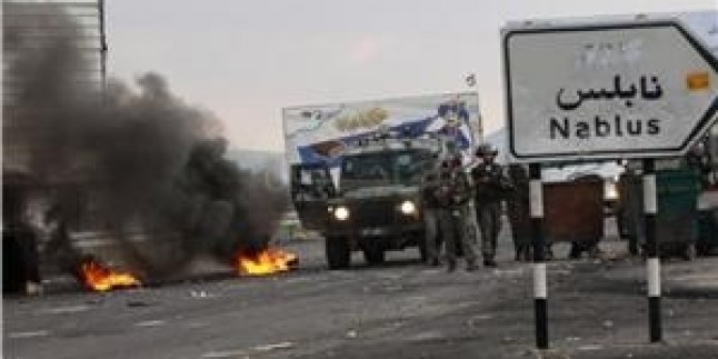 Korsan İsrail Ordusu, Nablus Yakınlarında Filistinli Gençlere Saldırdı.