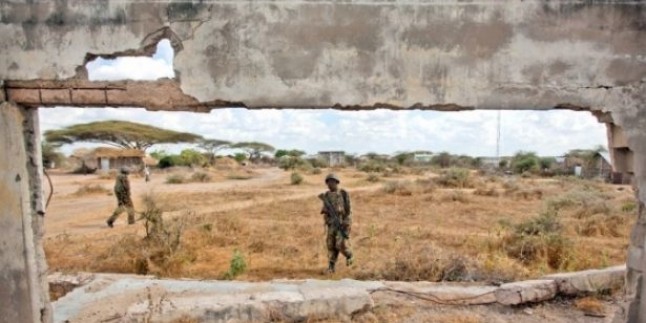 Kenya Somali ile arasına duvar örüyor…