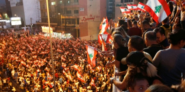 Lübnan Müftüsü’nden Protestolara Destek