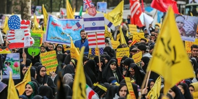 İran milleti ABD’ye karşı direnişe vurgu yaptı