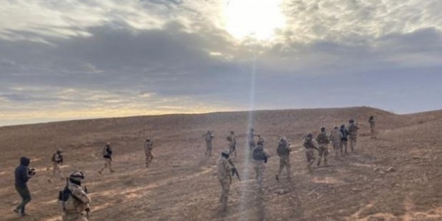 Irak Ordusu 5 IŞİD’li Komutanı Sağ Olarak Ele Geçirdi