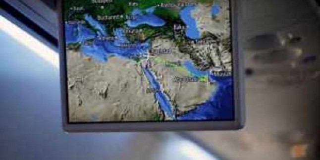 Arabistan’ın hava sahasını siyonist rejim uçaklarına açmasına yoğun tepkiler