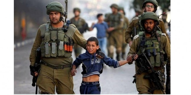 İsrail rejimi her yıl 500 ila 700 Filistinli çocuğu yargılıyor