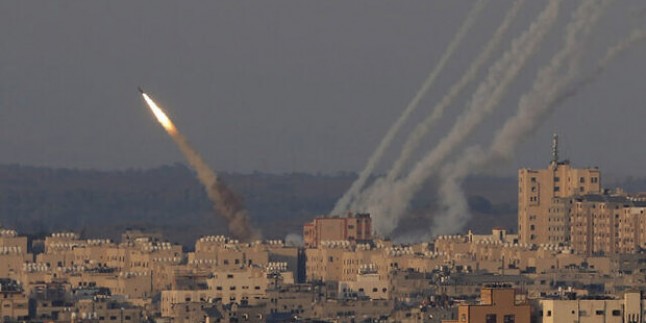 Gazze’den işgal altındaki topraklara füze atıldı