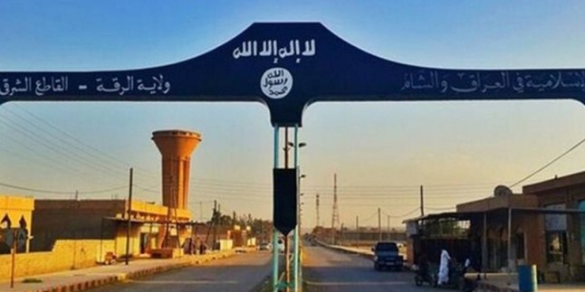 IŞİD’in önemli dosyaları Musul’dan Rakka’ya aktarıldı