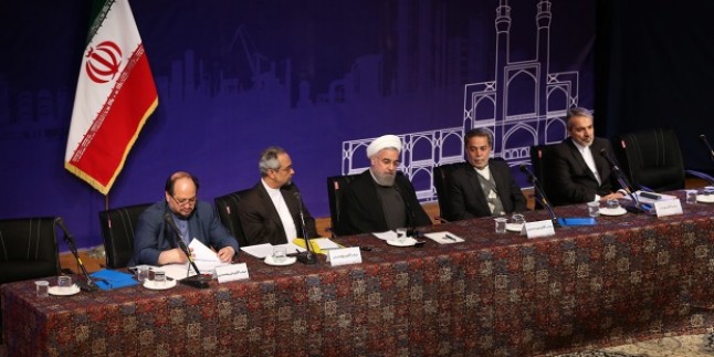 Ruhani: ”Halkın güveni, İran İslam Cumhuriyeti hükümetinin asıl sermayesidir”