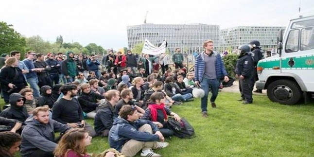 Berlin’de Suudi rejimi aleyhinde gösteri