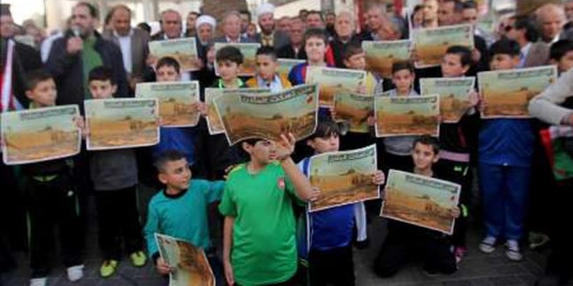 Nablus’ta İsrail’in “ezan yasağı” yasa tasarısına tepkiler