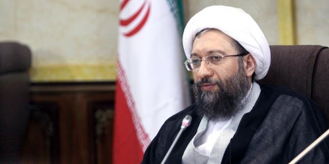 “İran’da seçimler, ulusal iktidar ve birliğin simgesidir”