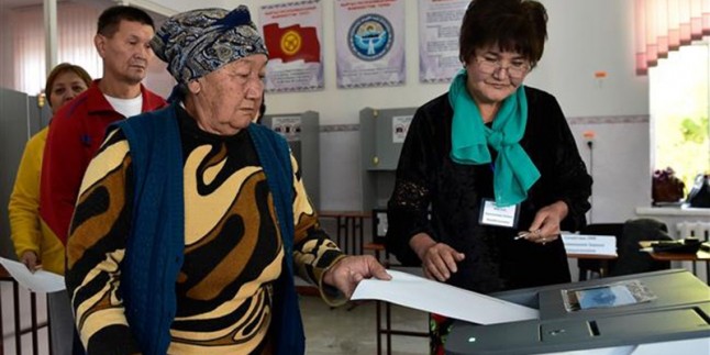 Kırgızistan’ın 5’inci Cumhurbaşkanı Sooronbay Ceenbekov oldu