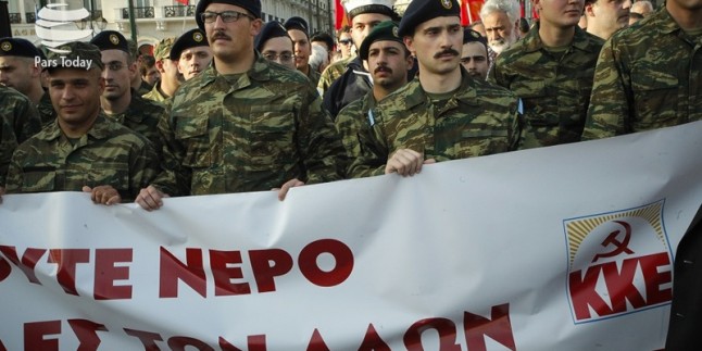 Suriye’ye saldırı batıda bir çok ülkede protesto edildi