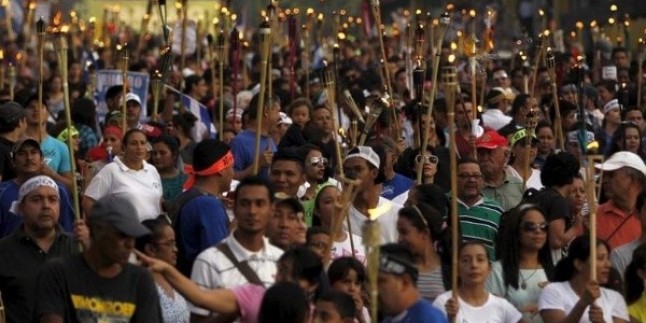 Honduras’ta darbe protestoları