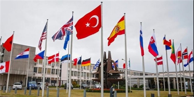 NATO Konvoyuna Bombalı Saldırı Düzenlendi