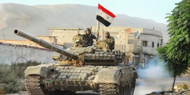 Suriye Ordusu IŞİD’in Bağlantı Yollarını Ele Geçirdi