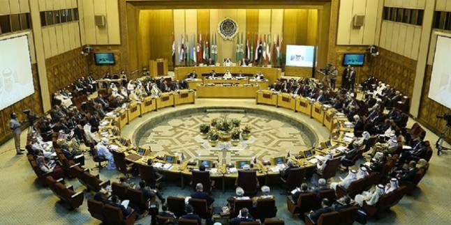 Arap Birliği Zirvesi’nde sürpriz değişiklik