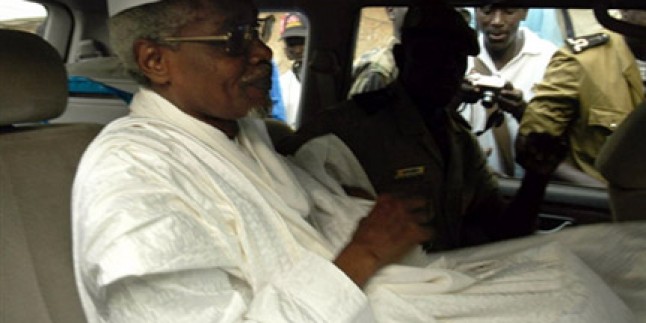 Çad eski devlet başkanı, Senegal’de yargılanıyor
