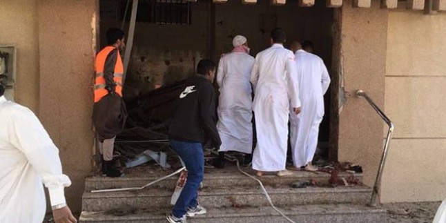 Arabistan’da İmam Rıza Camiine Silahlı Saldırı: 3 Şehid, 10 Yaralı