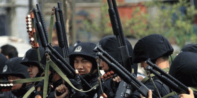 Çin Güçleri, Doğu Türkistan’da Şüpheli Oldukları Gerekçesiyle 8 Kişiyi Öldürdü