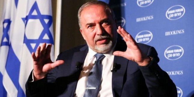 Siyonist Liberman İran’ı Tehdit Etti