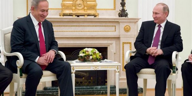 Siyonist Netanyahu ve Putin Görüştü