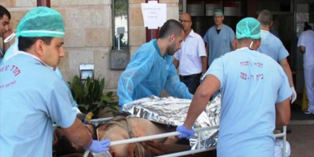 Siyonist İsrail Suriyeli teröristleri tedavi ettiğini itiraf etti