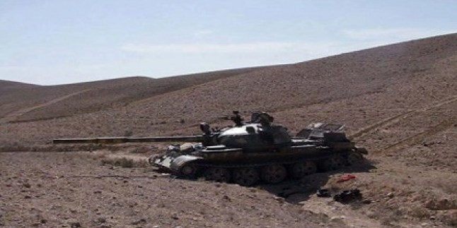 Suriye Ordusu Riyhan Mezrasını Tekfirci Teröristlerin İşgalinden Kurtar
